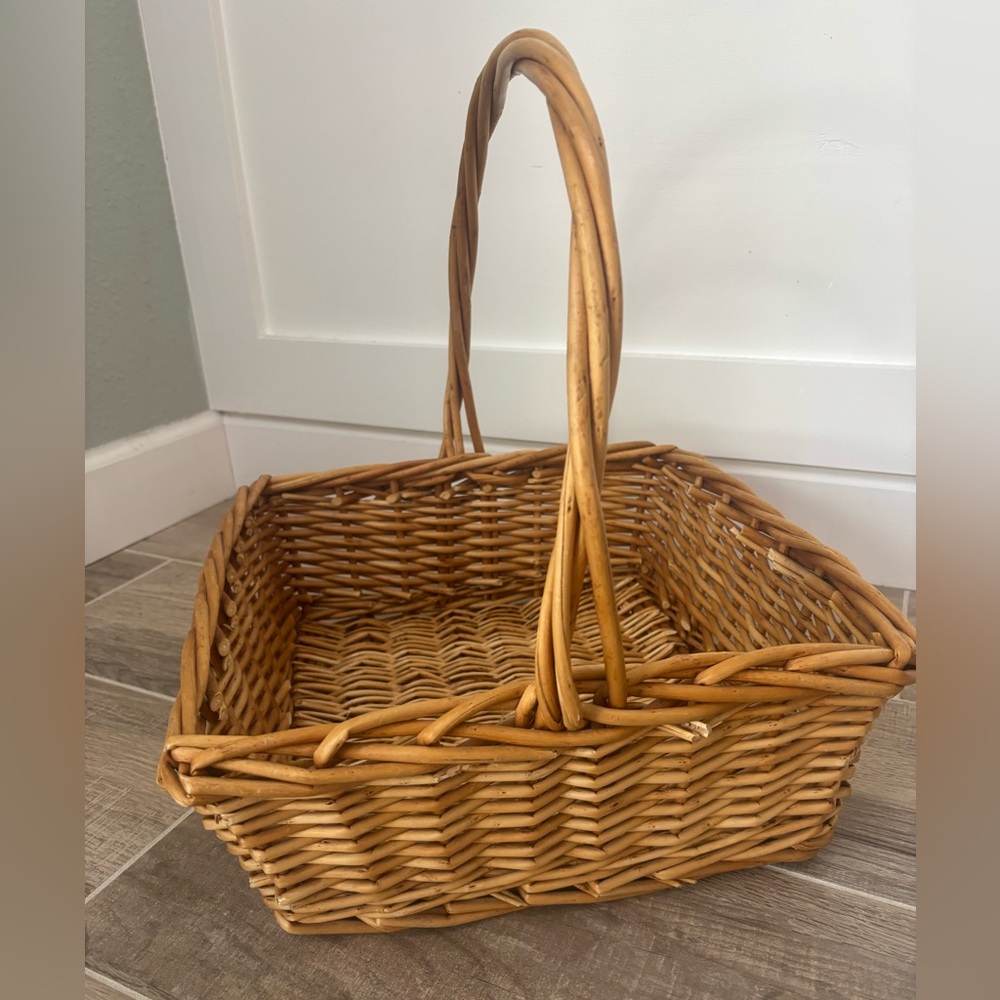 Woven Basket with Handle